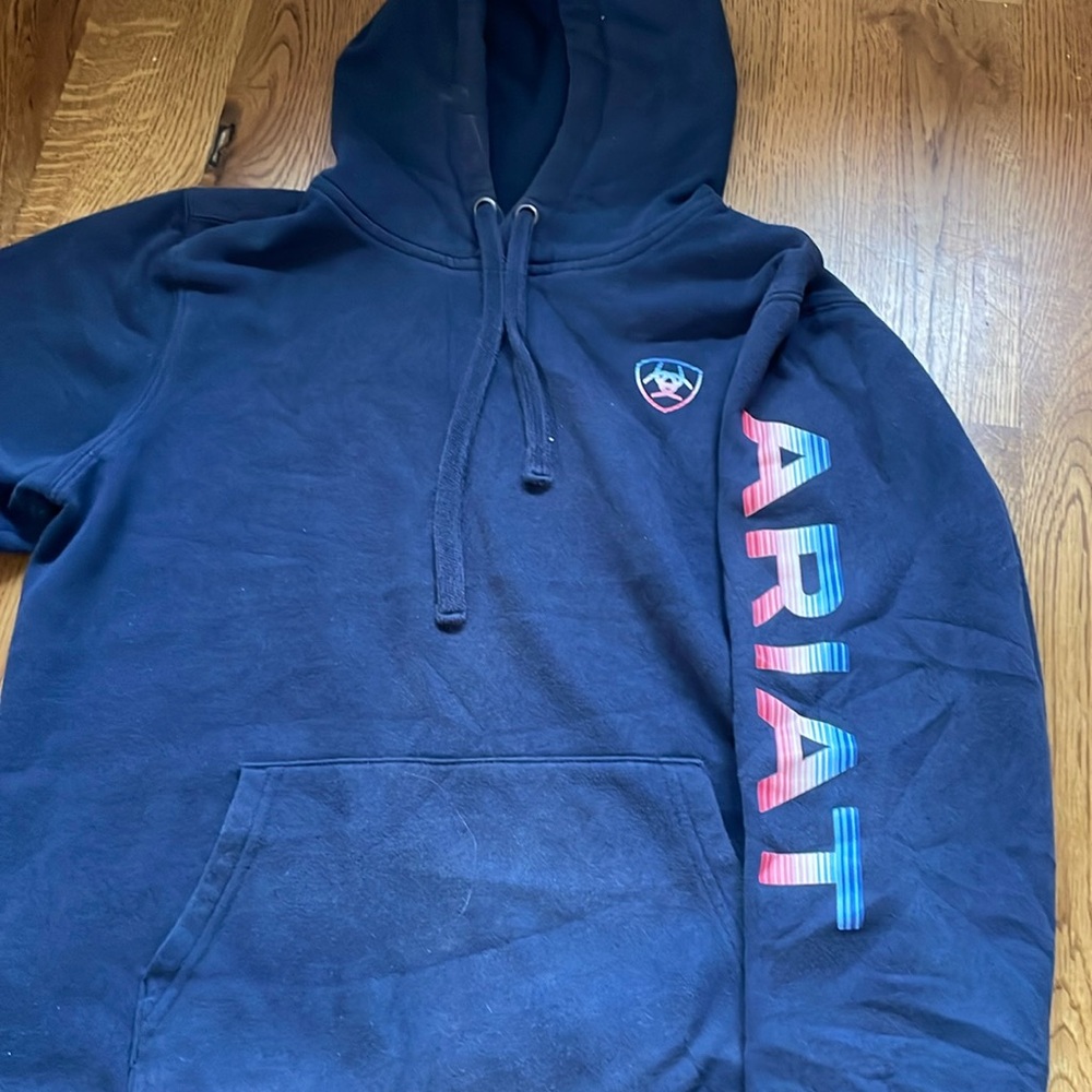 Ariat hoodie
